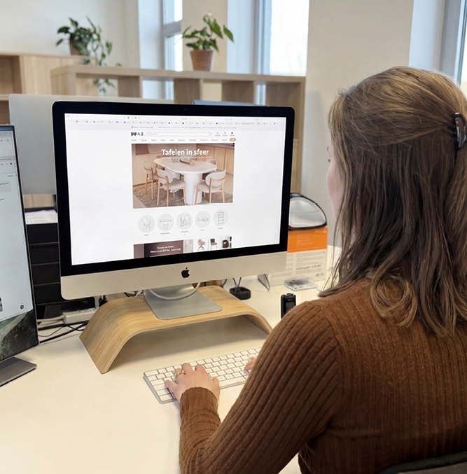 backofficemedewerker_blok_v1