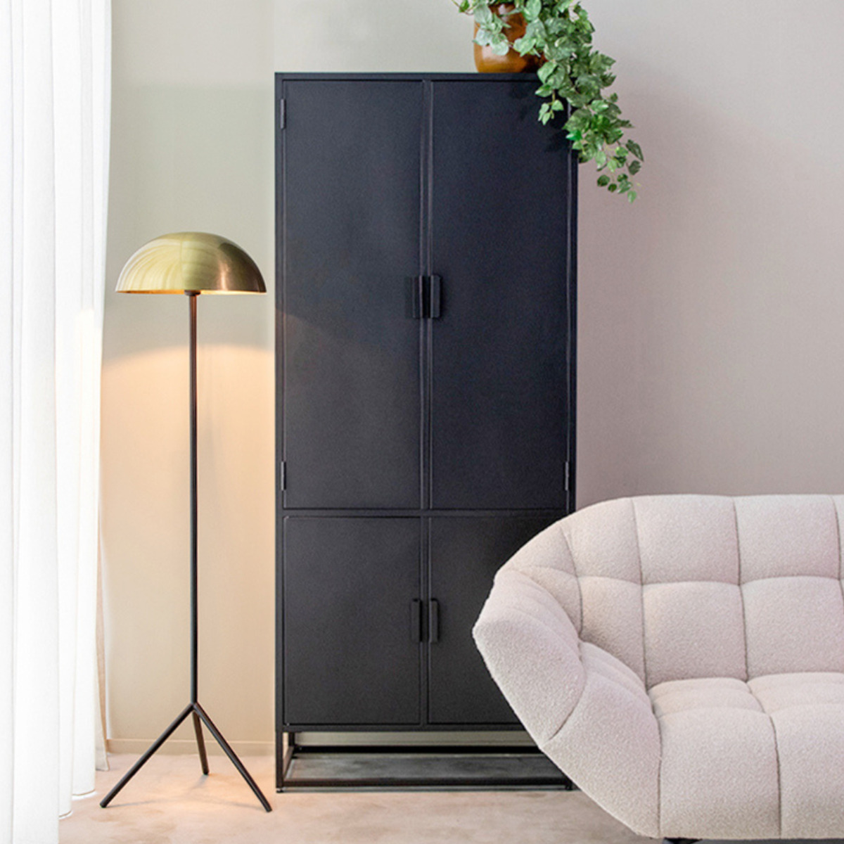 Bergkast Luff - Zwart - Metaal - Modern - LABEL51