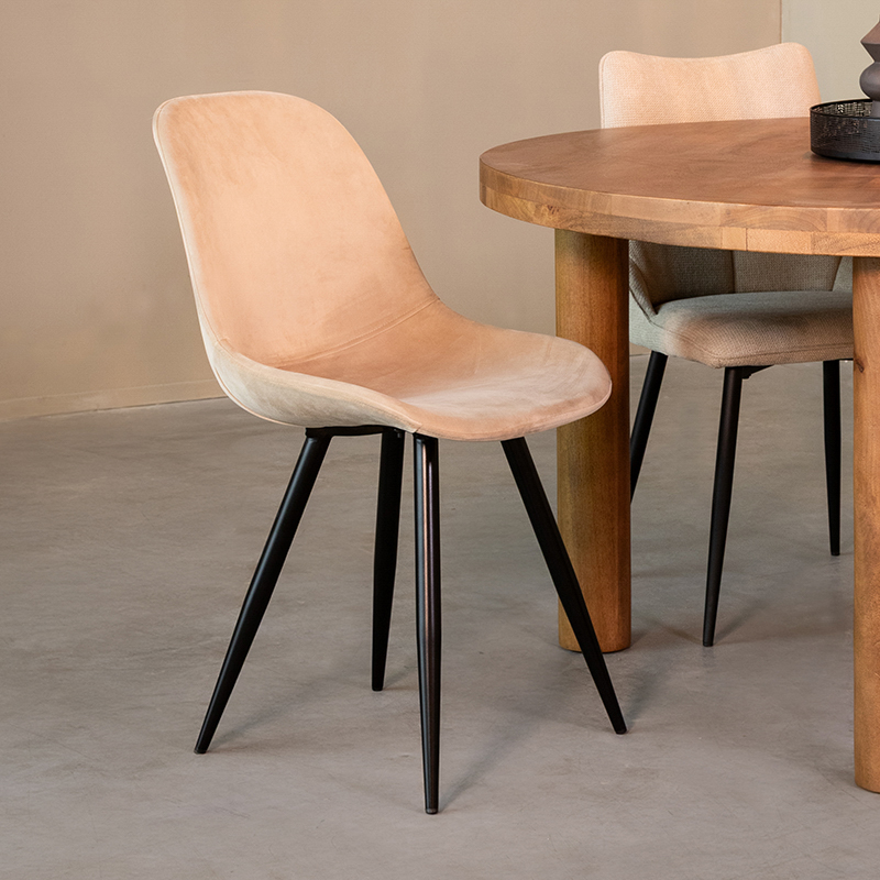 Eetkamerstoel Capri - Kuipstoel - Zonder armleuning - Zand - Fluweel - Landelijk - LABEL51