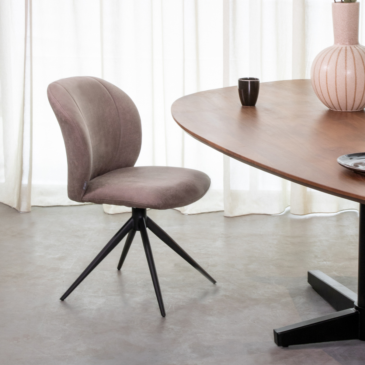 Eetkamerstoel Kimo - Zonder armleuning - Taupe - Micro Suede - Modern - LABEL51