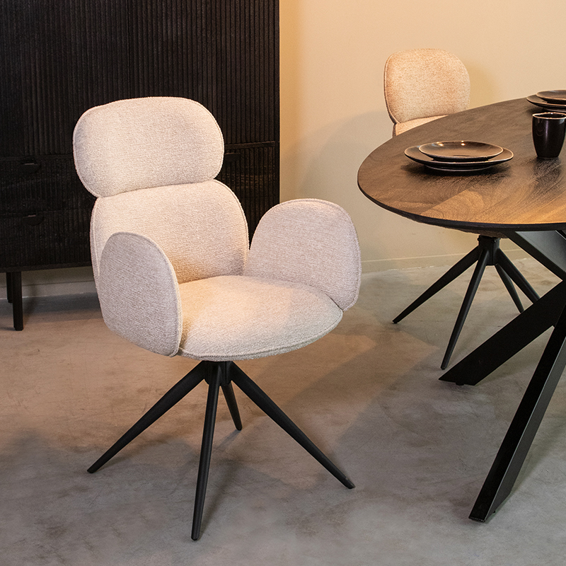 Eetkamerstoel Vidar - Armleuning - Naturel Beige - Royal Boucle - Landelijk - LABEL51