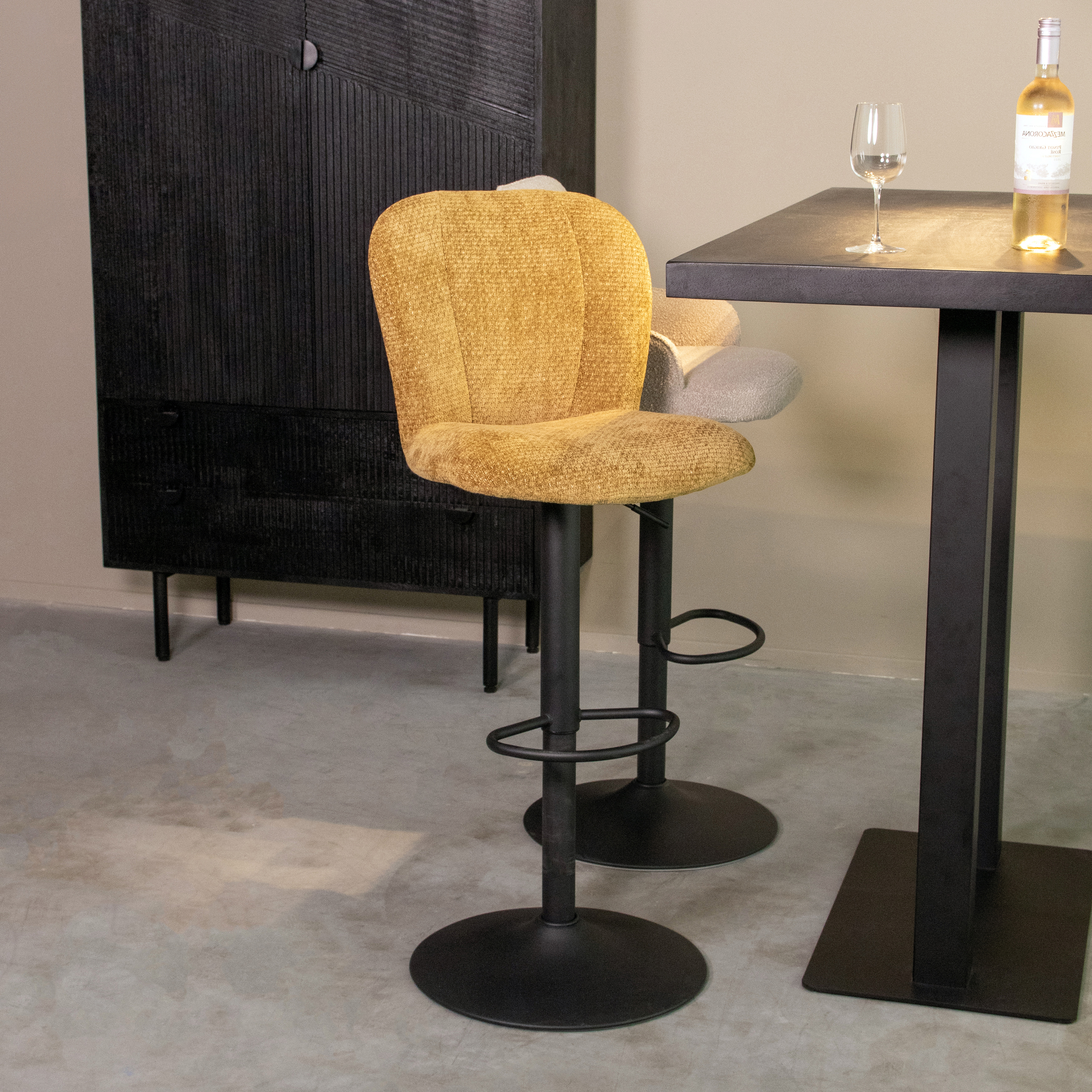 Barkruk Vino - Zonder armleuning - Gaslift - Mustard - Elite - LABEL51