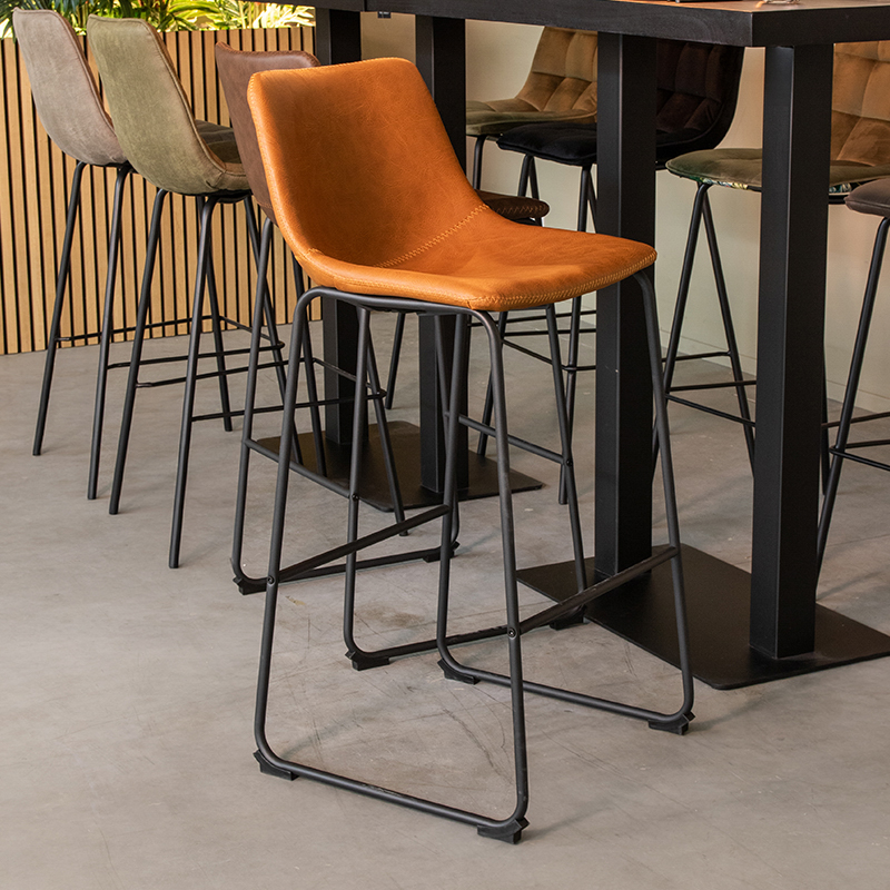 Barkruk Risto - Zonder armleuning - Hoog - Cognac - Kunstleder - Industrieel - LABEL51