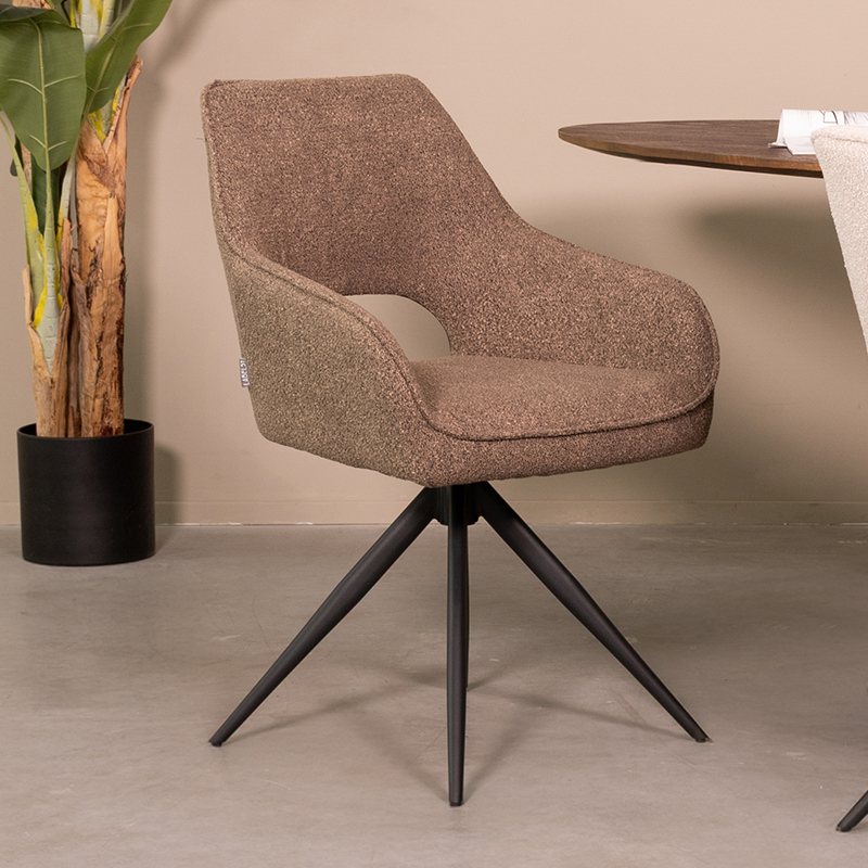 Eetkamerstoel Finley - Armleuning - Bruin - Boucle - Landelijk - LABEL51