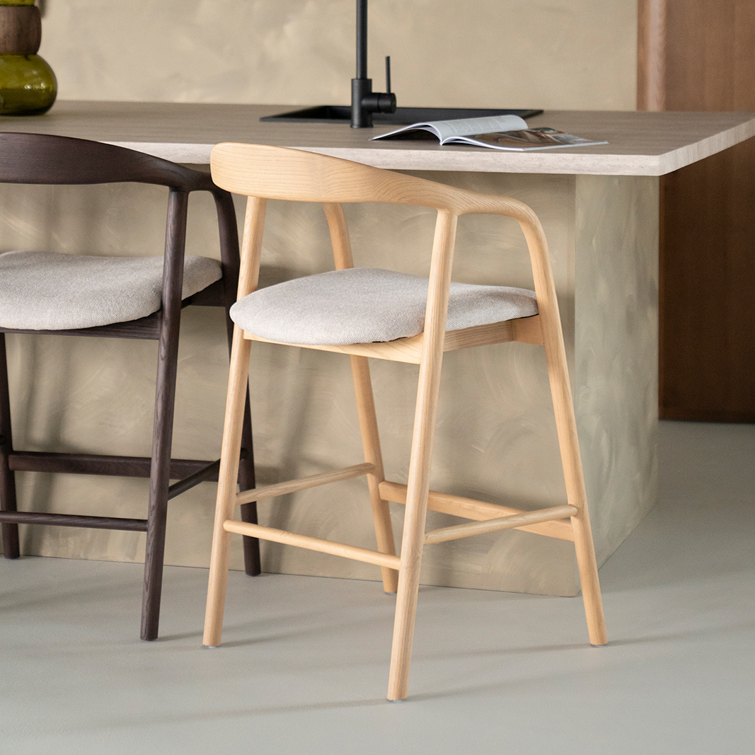 Barkruk Rayven - Zonder armleuning - 55x61x94 cm - Naturel Beige - Stof - Japandi - Eleonora