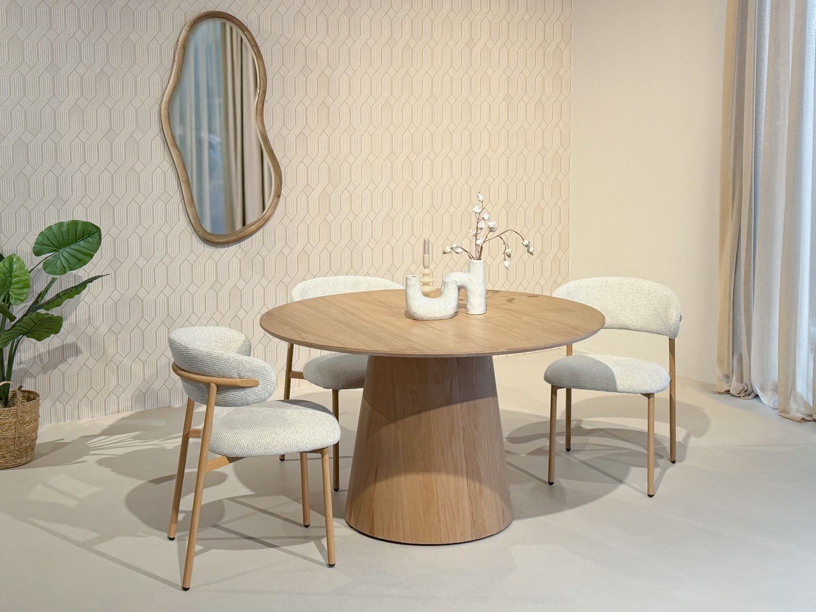 Eetkamerstoel Micah - Natural - Stof, Metaal - Living Furn